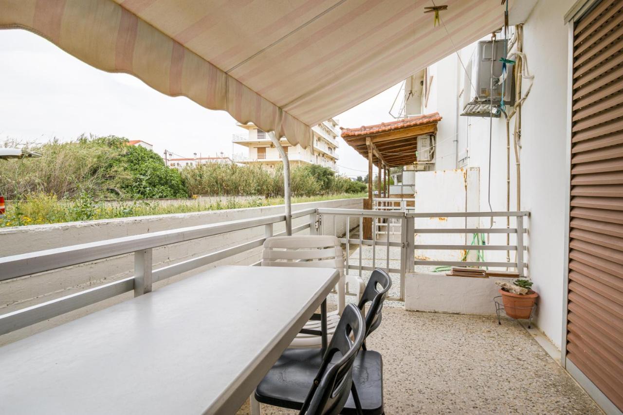 Loutraki Beach & Casino Condo Εξωτερικό φωτογραφία
